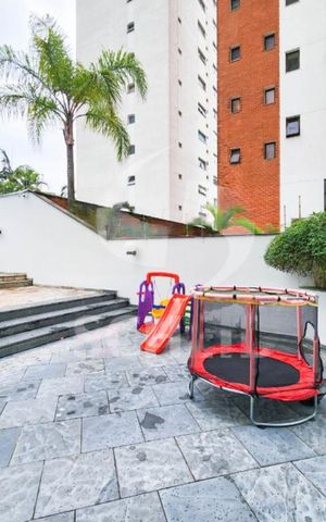 Apartamento à venda com 254m², 4 quartos e 4 vagas