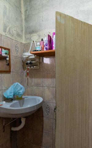 Casa para alugar com 150m², 1 quarto e 1 vagaBanheiro 