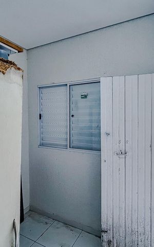 Casa à venda com 85m², 2 quartos e 1 vagaQuarto de Serviço