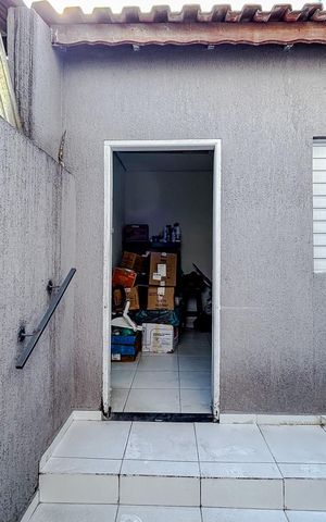 Casa à venda com 85m², 2 quartos e 1 vagaÁrea externa