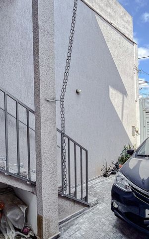 Casa à venda com 85m², 2 quartos e 1 vagaGaragem