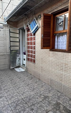 Casa à venda com 125m², 3 quartos e 4 vagas