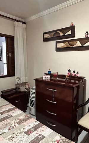 Casa à venda com 125m², 3 quartos e 4 vagas