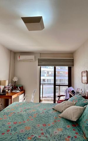 Apartamento à venda com 280m², 3 quartos e 3 vagas Apartamento à venda com 280m², 3 quartos e 3 vagasQuarto 2