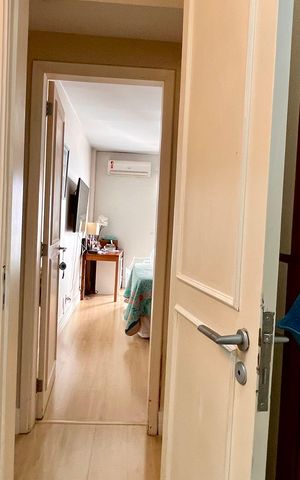 Apartamento à venda com 280m², 3 quartos e 3 vagas Apartamento à venda com 280m², 3 quartos e 3 vagasBanheiro social