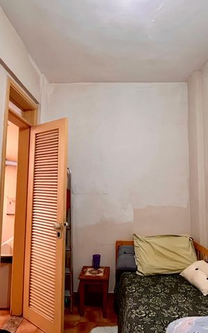 Apartamento à venda com 280m², 3 quartos e 3 vagas Apartamento à venda com 280m², 3 quartos e 3 vagasQuarto de Serviço
