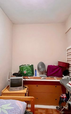 Apartamento à venda com 280m², 3 quartos e 3 vagas Apartamento à venda com 280m², 3 quartos e 3 vagasQuarto de Serviço