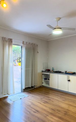 Casa para alugar com 150m², 2 quartos e 2 vagasQuarto Suíte