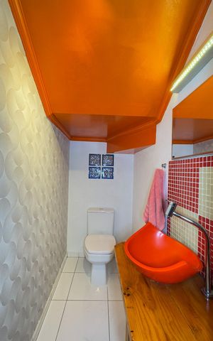 Casa para alugar com 150m², 2 quartos e 2 vagasLavabo