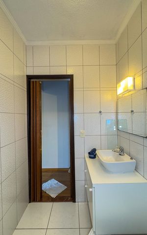 Casa para alugar com 150m², 2 quartos e 2 vagasBanheiro da Suíte