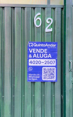 Casa para alugar com 150m², 2 quartos e 2 vagasFachada