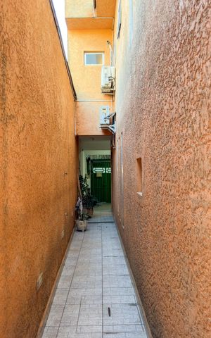 Casa para alugar com 150m², 2 quartos e 2 vagasCorredor