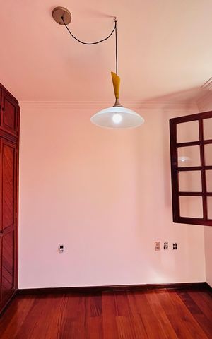 Casa à venda com 360m², 5 quartos e 4 vagas