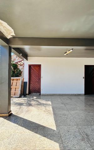 Casa à venda com 360m², 5 quartos e 4 vagas