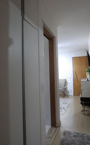 Apartamento para alugar com 70m², 2 quartos e 1 vagaCorredor