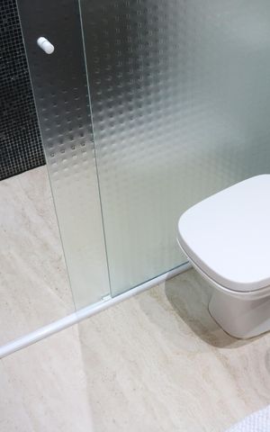 Casa à venda com 161m², 3 quartos e 2 vagasBanheiro 2