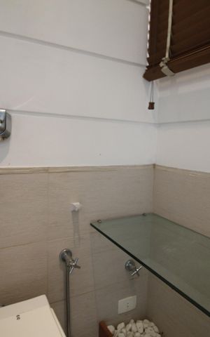 Casa de condomínio à venda com 597m², 4 quartos e 4 vagasLavabo