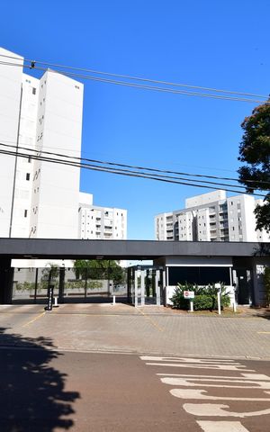 Apartamento para alugar com 73m², 2 quartos e 2 vagasFachada e portaria