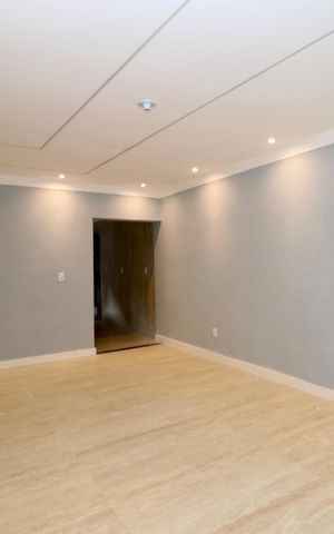 Casa de condomínio para alugar com 120m², 3 quartos e 1 vaga Casa de condomínio para alugar com 120m², 3 quartos e 1 vagaSala