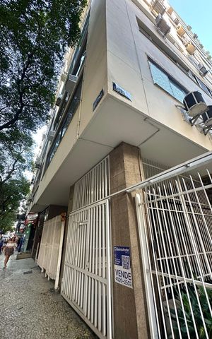 Apartamento à venda com 215m², 3 quartos e 1 vaga