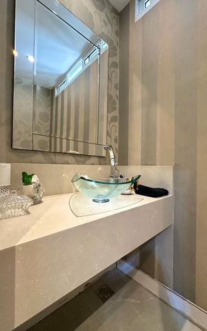 Apartamento à venda com 215m², 3 quartos e 1 vaga
