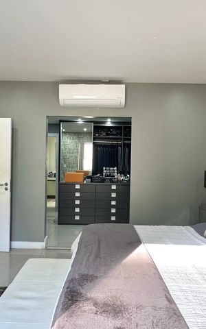 Apartamento à venda com 215m², 3 quartos e 1 vaga