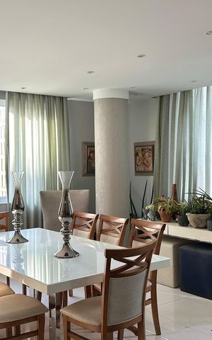 Apartamento à venda com 215m², 3 quartos e 1 vaga