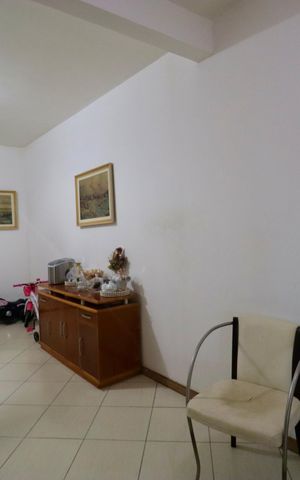 Casa de condomínio para alugar com 225m², 4 quartos e 2 vagas Casa de condomínio para alugar com 225m², 4 quartos e 2 vagasSala