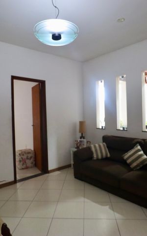 Casa de condomínio para alugar com 225m², 4 quartos e 2 vagas Casa de condomínio para alugar com 225m², 4 quartos e 2 vagasSala