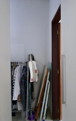 Casa de condomínio para alugar com 225m², 4 quartos e 2 vagas Casa de condomínio para alugar com 225m², 4 quartos e 2 vagasCloset