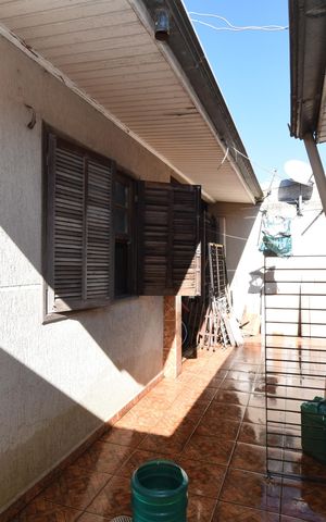 Casa para alugar com 94m², 3 quartos e 1 vagaÁrea externa