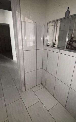 Casa para alugar com 40m², 1 quarto e sem vaga Casa para alugar com 40m², 1 quarto e sem vagaBanheiro