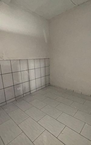 Casa para alugar com 40m², 1 quarto e sem vaga Casa para alugar com 40m², 1 quarto e sem vagaQuarto
