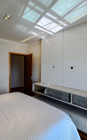 Apartamento para alugar com 280m², 4 quartos e 5 vagas Apartamento para alugar com 280m², 4 quartos e 5 vagasQuarto 4 - Suíte