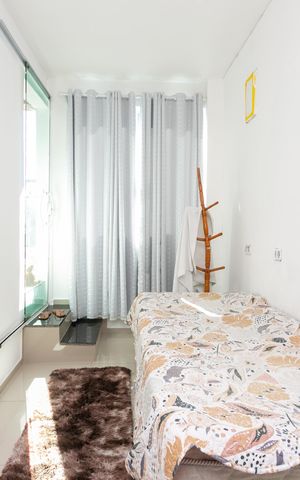 Casa à venda com 2000m², 3 quartos e 2 vagas Casa à venda com 2000m², 3 quartos e 2 vagasQuarto 2