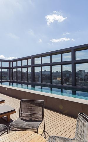 Apartamento à venda com 47m², 1 quarto e 1 vaga Apartamento à venda com 47m², 1 quarto e 1 vagaÁrea comum - Piscina