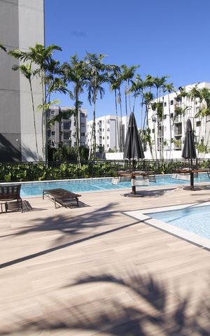 Apartamento para alugar com 46m², 2 quartos e 1 vagaÁrea comum - Piscina