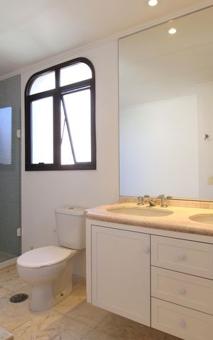 Apartamento para alugar com 210m², 3 quartos e 3 vagasBanheiro da Suíte 3