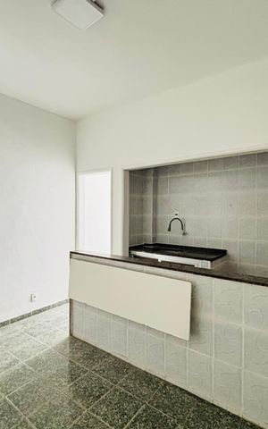 Apartamento para alugar com 56m², 2 quartos e sem vaga