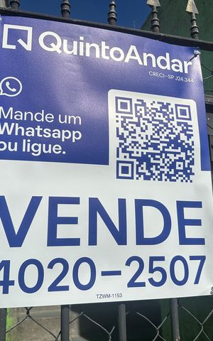 Casa à venda com 357m², 4 quartos e 2 vagasPlaca