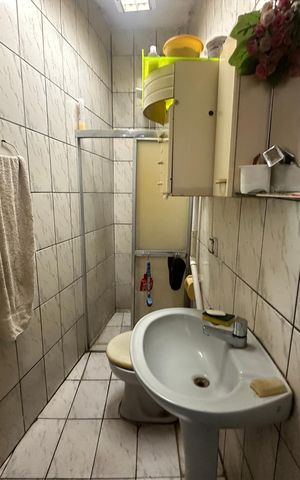 Casa à venda com 357m², 4 quartos e 2 vagasBanheiro social 2
