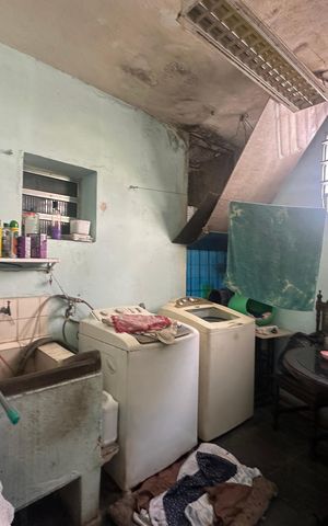 Casa à venda com 357m², 4 quartos e 2 vagasÁrea de Serviço