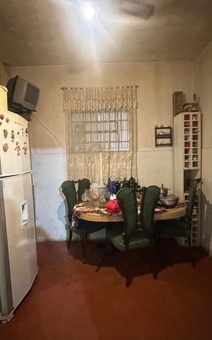 Casa à venda com 357m², 4 quartos e 2 vagasCozinha