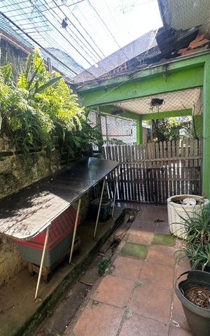 Casa à venda com 357m², 4 quartos e 2 vagasQuintal