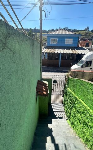 Casa à venda com 357m², 4 quartos e 2 vagasQuintal
