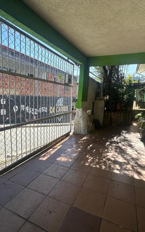 Casa à venda com 357m², 4 quartos e 2 vagasGaragem