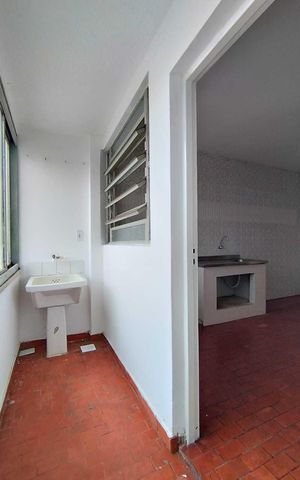 Apartamento para alugar com 81m², 2 quartos e 1 vaga Apartamento para alugar com 81m², 2 quartos e 1 vagaÁrea de serviço