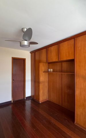 Apartamento à venda com 150m², 3 quartos e 2 vagas Apartamento à venda com 150m², 3 quartos e 2 vagasSuíte