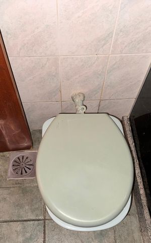Apartamento à venda com 150m², 3 quartos e 2 vagas Apartamento à venda com 150m², 3 quartos e 2 vagasBanheiro Social