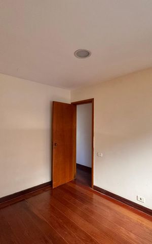 Apartamento à venda com 150m², 3 quartos e 2 vagas Apartamento à venda com 150m², 3 quartos e 2 vagasQuarto 2